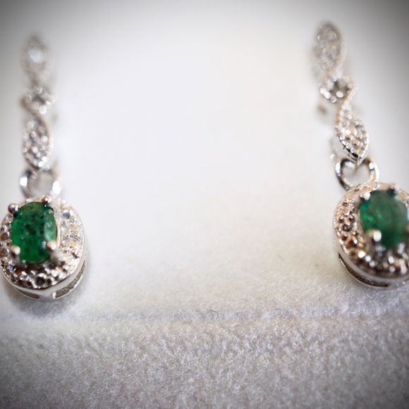 Vintage Style Emerald &Diamond Dangle Earrings - Picture 3 of 5